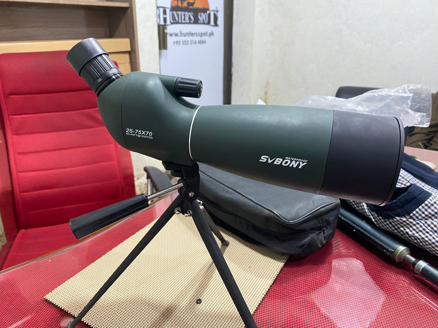 SvBony Spotting Scope 25-75x70